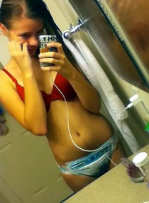 brooke monk nudes